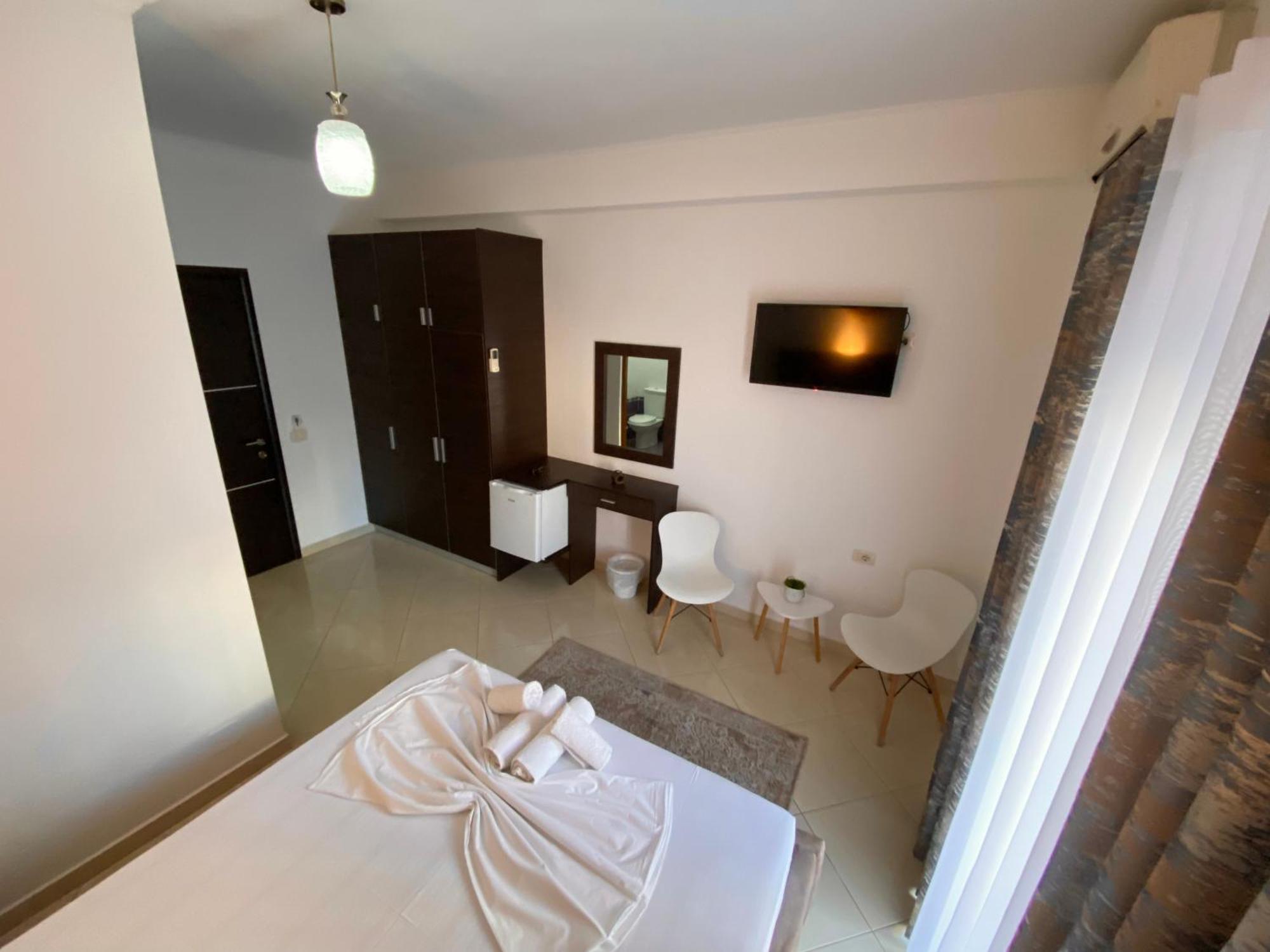 Hotel Metali Saranda Extérieur photo
