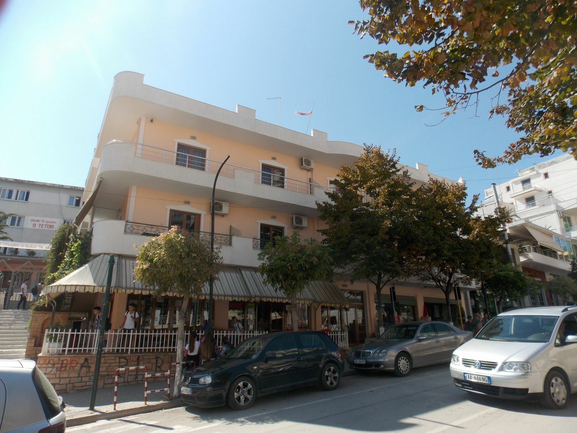 Hotel Metali Saranda Extérieur photo